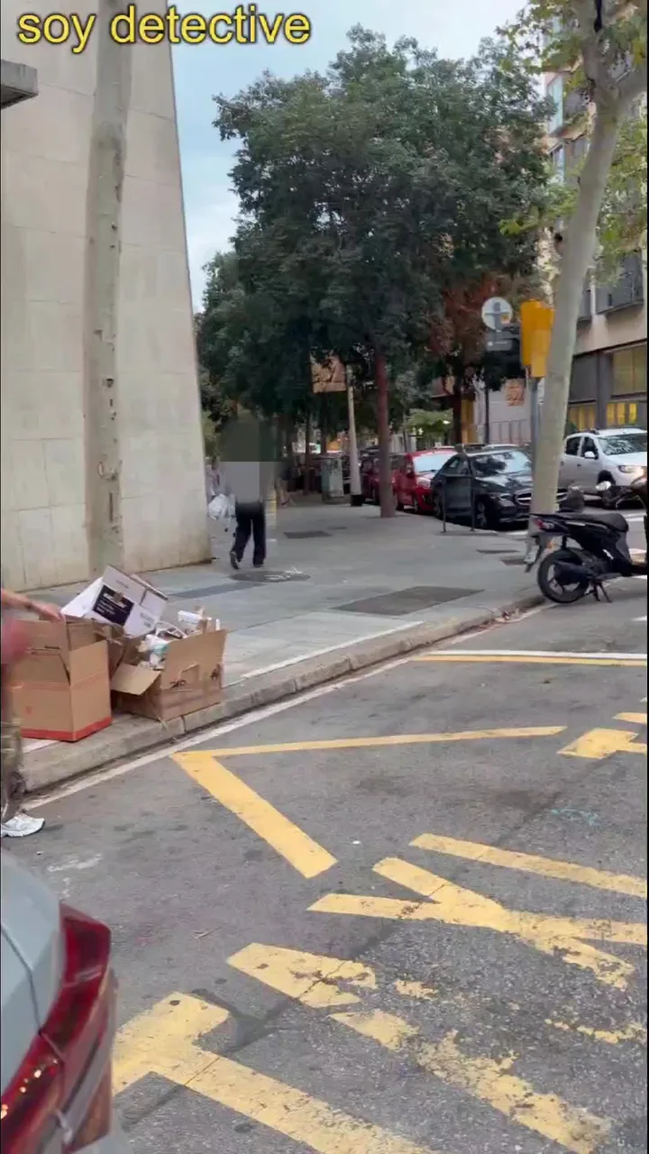 un ejemplo de seguimiento ... fijaros donde lleva la muleta . suscríbete para más contenido 👍 #detective #detectiveprivado #bajalaboral #iphone17 #soydetective